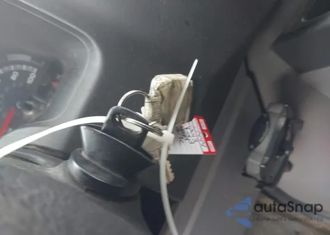 2013 Ford E-250 Commercial z USA, uszkodzony, nr VIN 1FTNS2EW8DDA18558